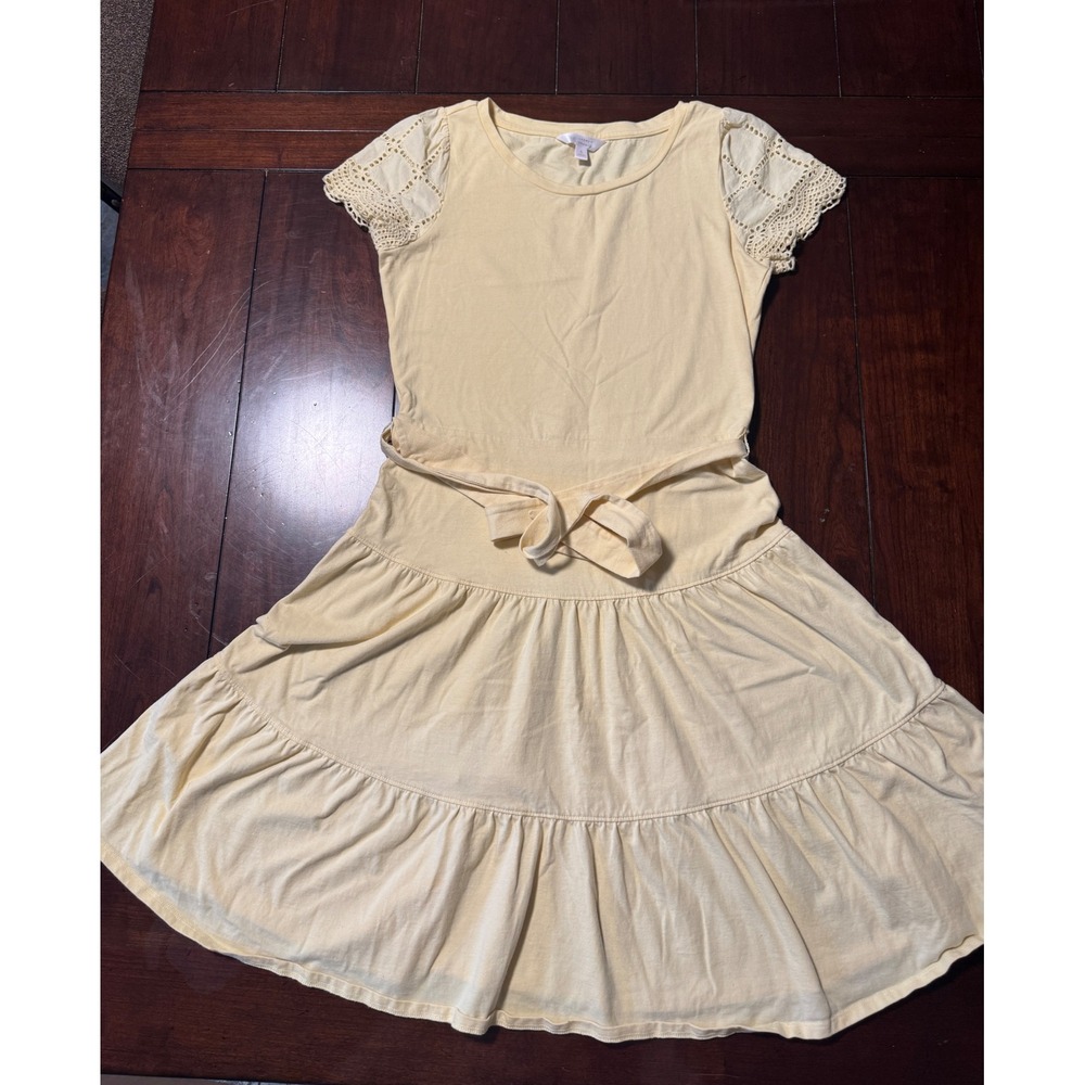 Lauren Conrad Yellow Tiered Lace Sleeve Tiered Dress Belted Women's Size S‎